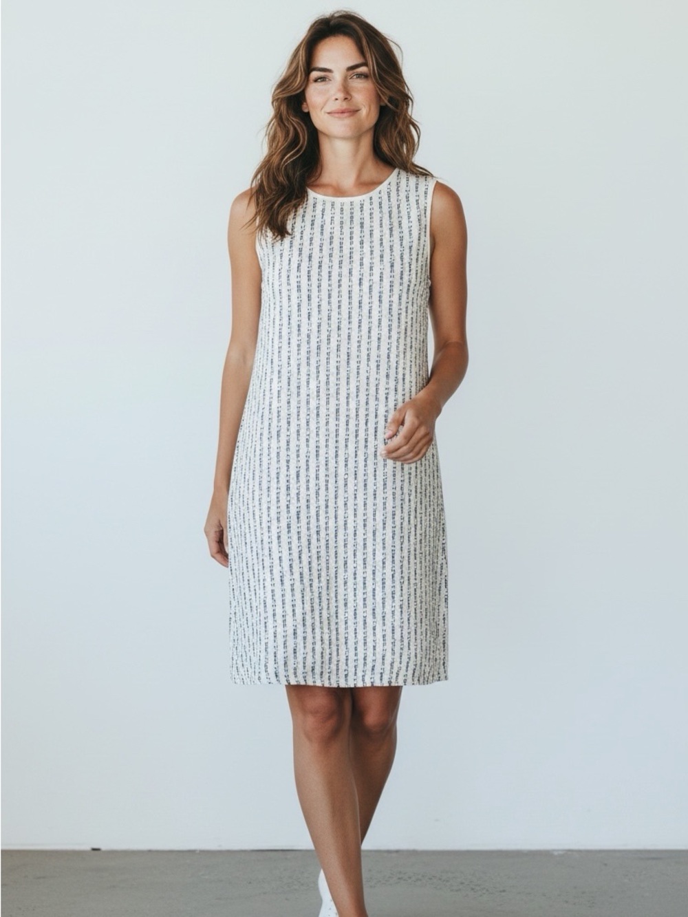 BROOKS BROTHERS Blue and White Broderie Anglaise Pinstripe Eyelet Dress- Size 10